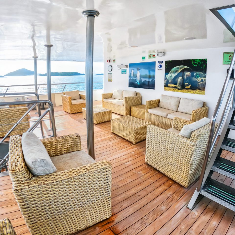 galapgos-solaris-yacht-oniriccruises-ecuador